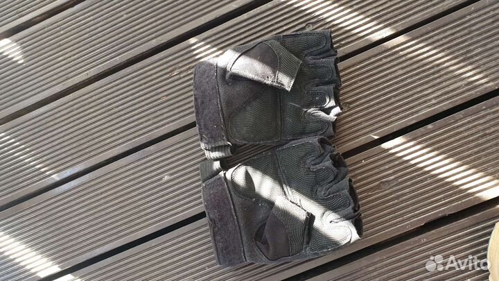 Перчатки тактические