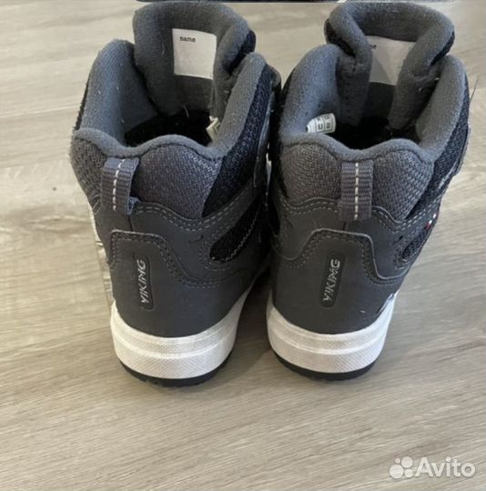 Ботинки викинг 22