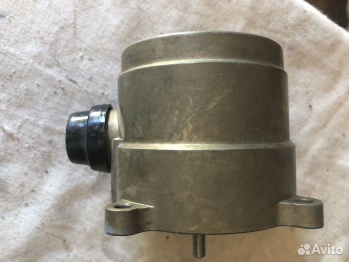 Двигатель асинхронный Д-32 П1