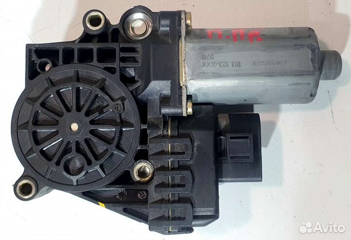 Мотор стеклоподъемника передний правый Audi A6 C5