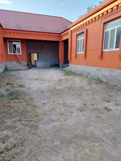 Дом 180 м² на участке 30 сот.