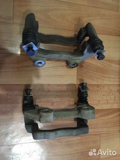 Скобы суппорта калина2