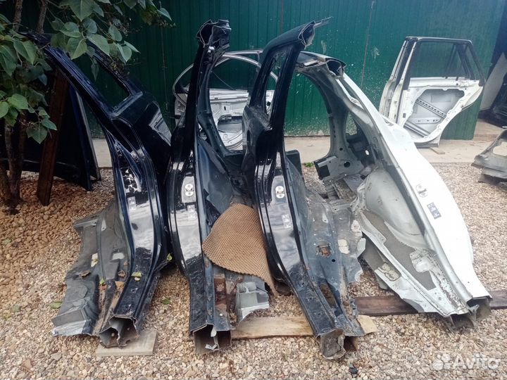 Крыло мерседес GL164