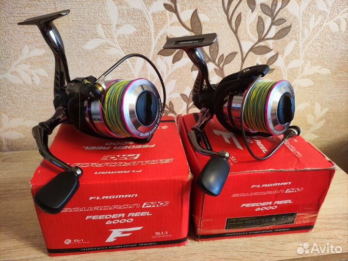 Спиннинг.Катушка.Подсачек.Налобный фонарь.Воблеры