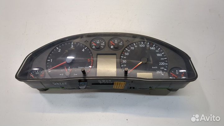 Щиток приборов Audi A6 (C5), 1999