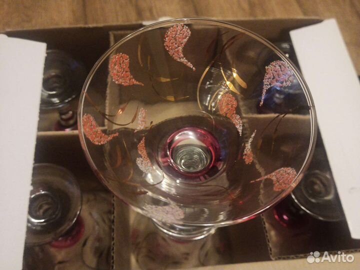 Набор бокалов под мартини