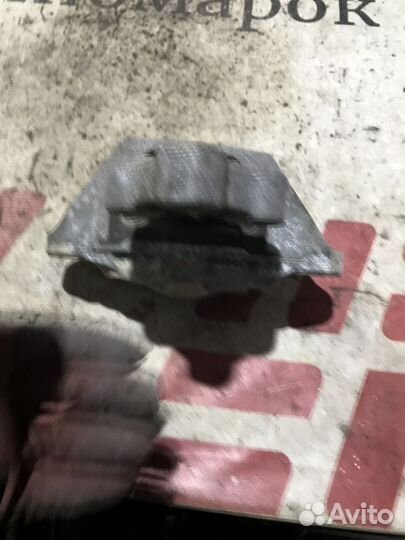 Опора кпп левая Opel Astra J (2009—2012)