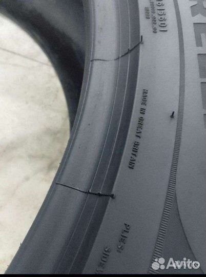 Pirelli Scorpion Winter 2 275/45 R21 110V