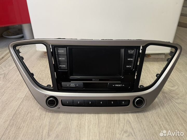 Штатная магнитола на hyundai solaris 2