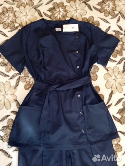 Костюм женский для медицинского персонала