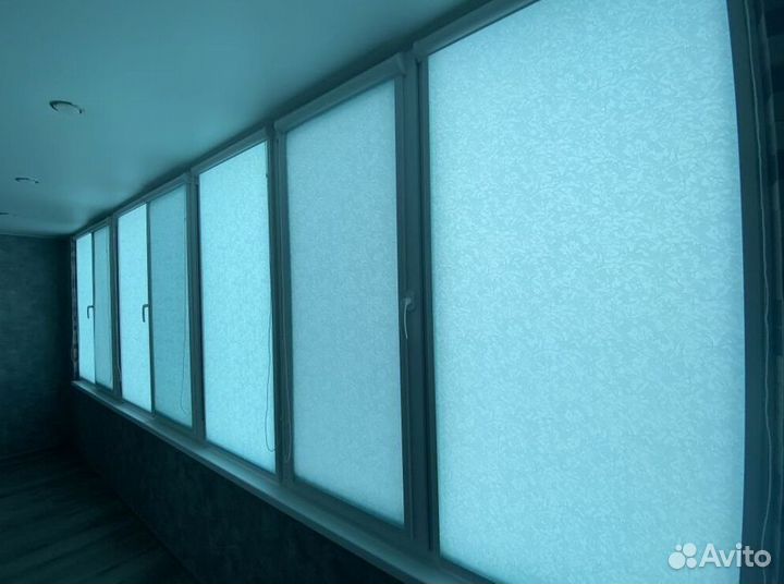 Рулонные шторы зебра в коробе M6905