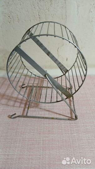 Беговое колесо игрушка