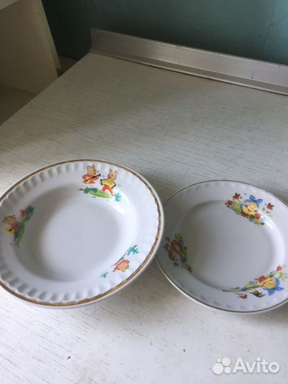 Тарелки, бокалы и чайные пары