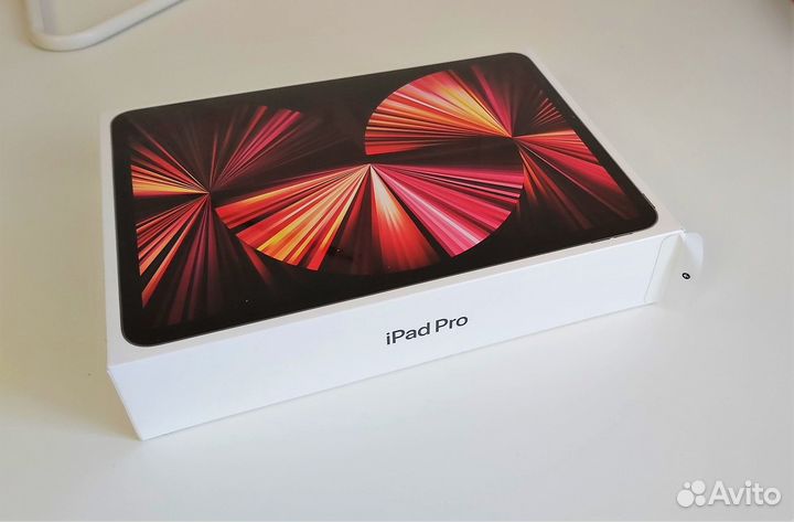 Планшет Apple iPad Pro 2021 11