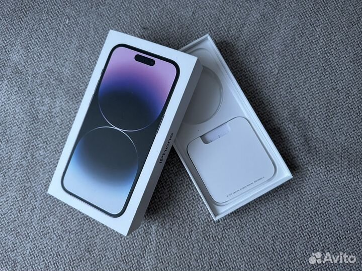 Коробка от iPhone 14pro