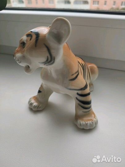 Статуэтка Тигренок фарфор СССР лфз животные