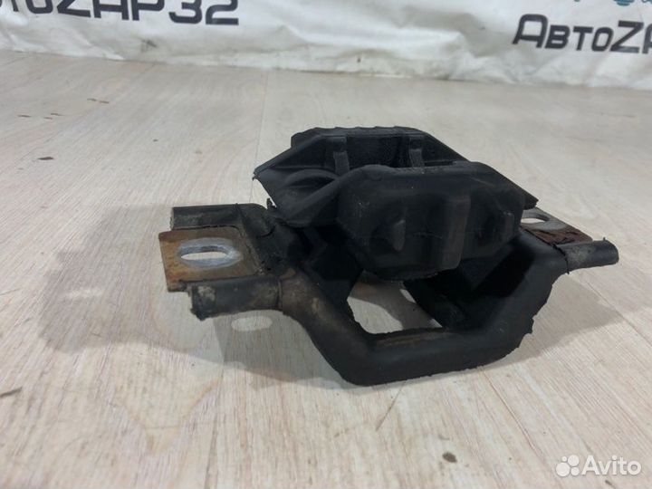 Опора кпп Ford Fusion fyja 2007