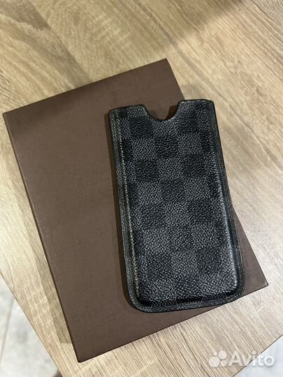 Чехол Louis Vuitton для iPhone 6/7 оригинал