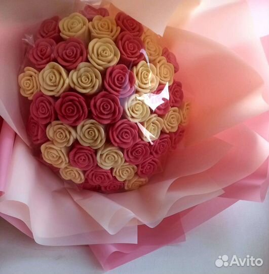 Большой букет шоколадных роз