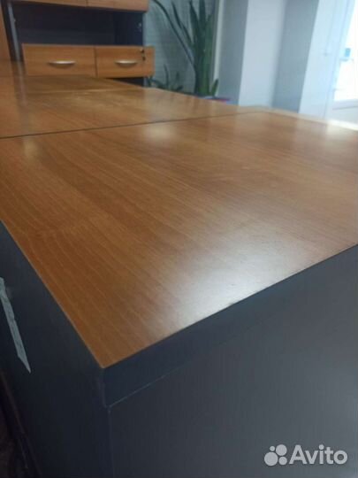 Тумбочка офисная выкатная