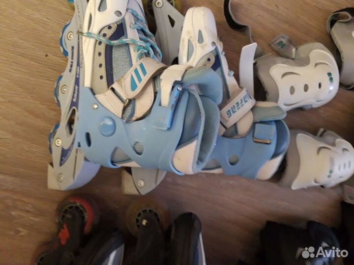 Роликовые коньки