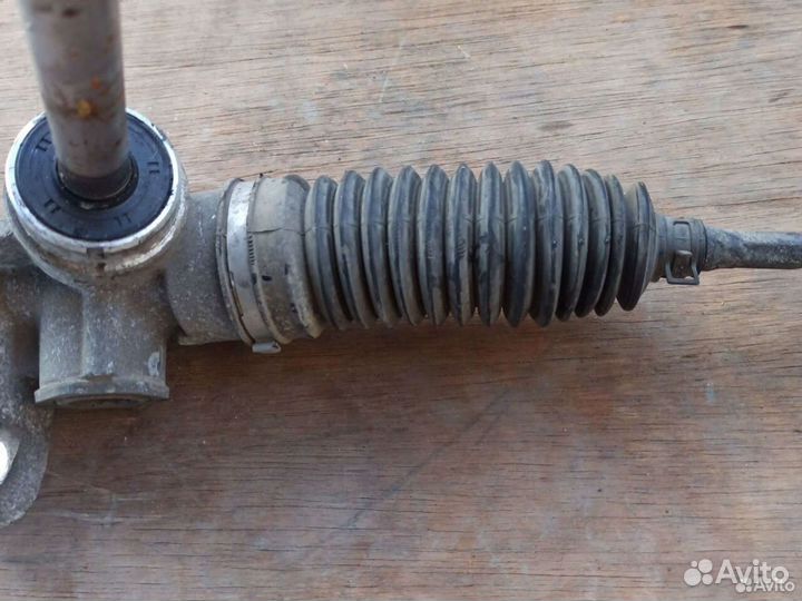 Рулевая рейка Nissan Cube z11