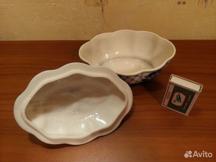 Конфетница-шкатулка, гжель ручной авторской работы