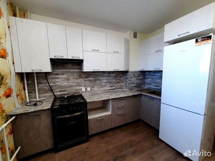 Кухонный гарнитур в стиле минимализм