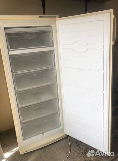 Морозильная камера бу Атлант
