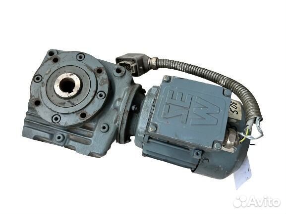 Мотор-редуктор Sew-Eurodrive SAF47DRS71M4/TF