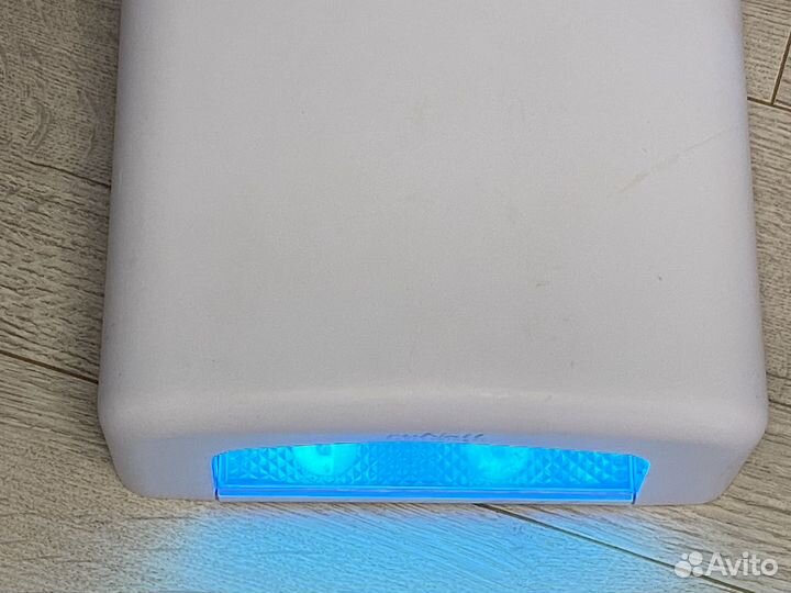 Уф лампа для ногтей