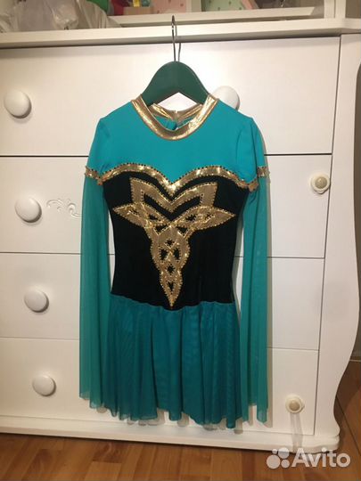 Платье для фигурного катания