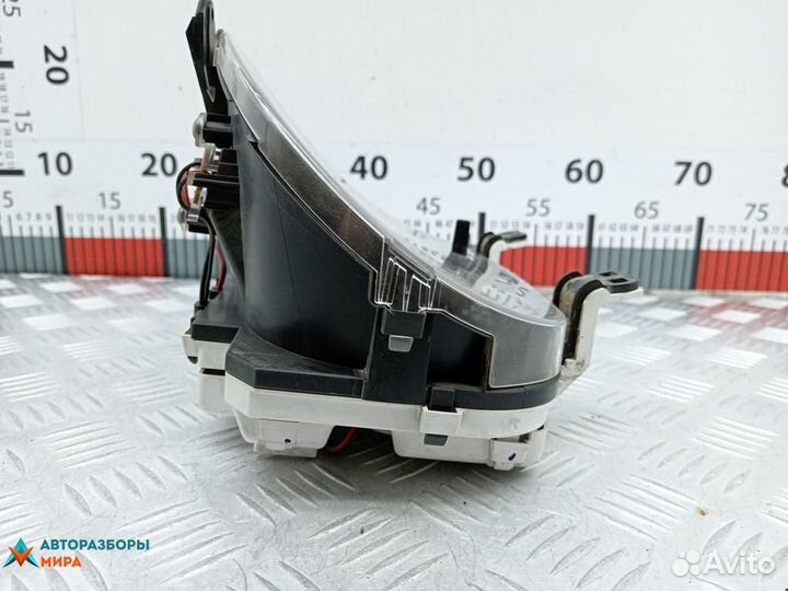 Щиток приборов (приборная панель) Mitsubishi L200