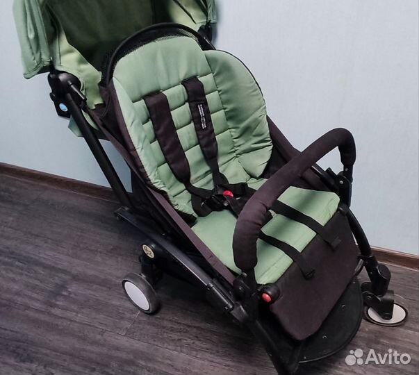 Прогулочная коляска Borni