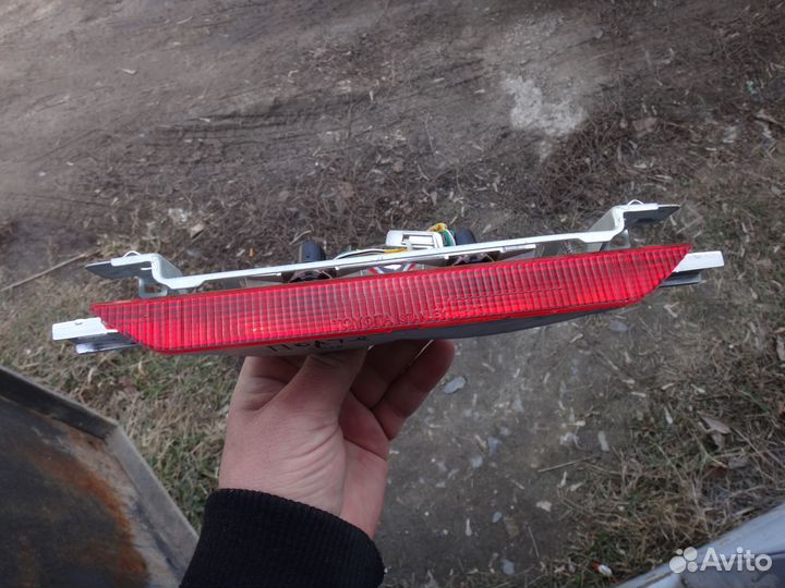 Тойота Порте фонарь задний Центральный Toyota