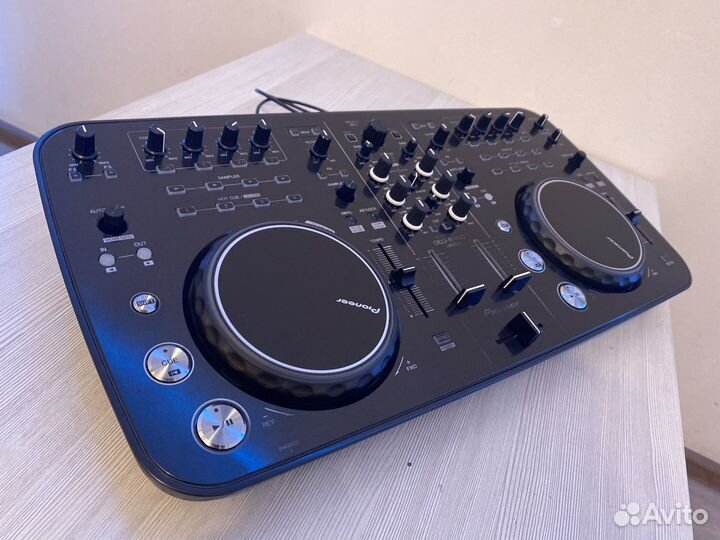 Dj контроллер pioneer Ergo LE (все супер)