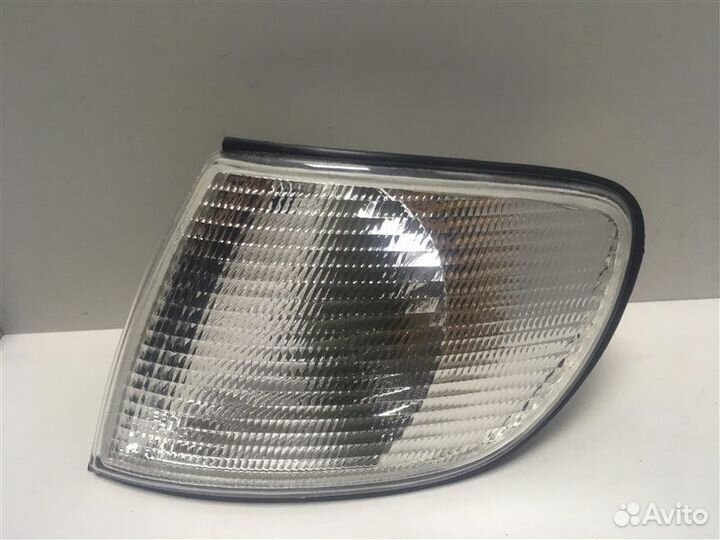 Поворотник левый Audi A6 C4 1994-1997 101M