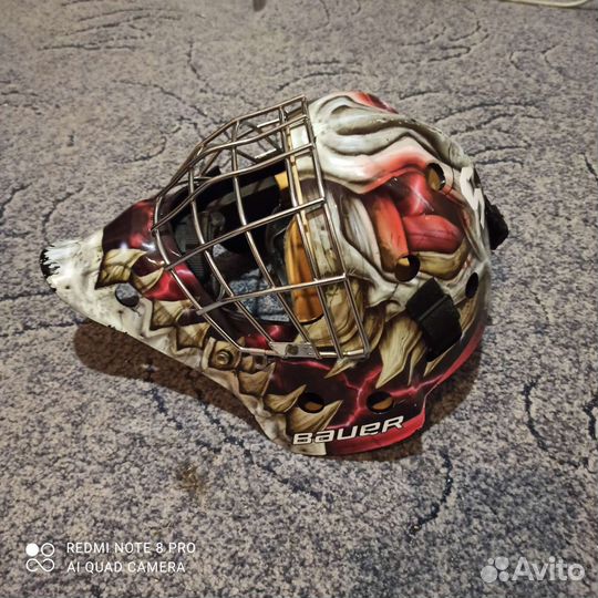 Вратарский шлем