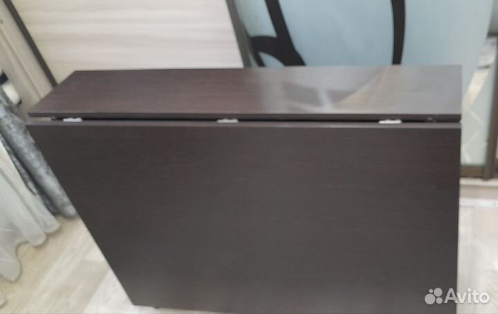 Стол-книжка