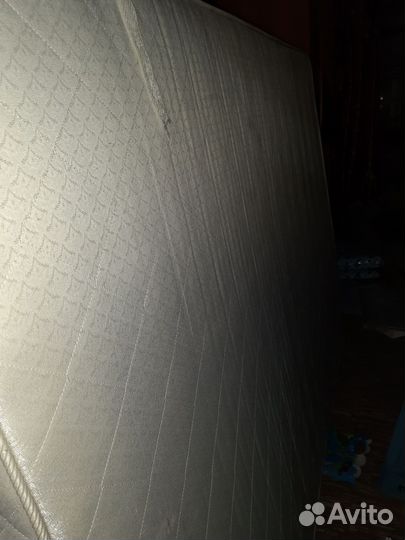 Матрас 180 на 200 бу