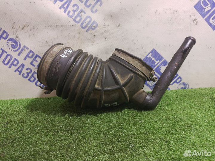 Патрубок воздушного фильтра Uaz Patriot