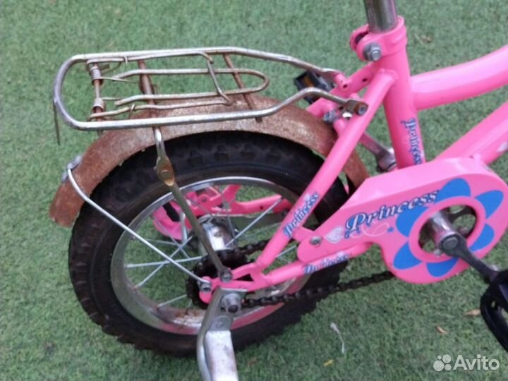 Продаю детский велосипед 12