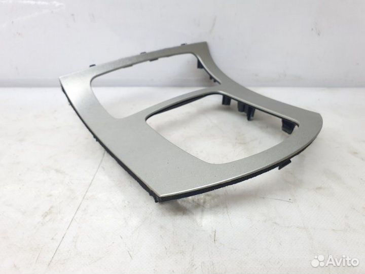 Накладка кулисы Infiniti G35 3.5 2007