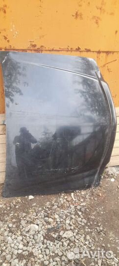 Газ 31105 Волга капот