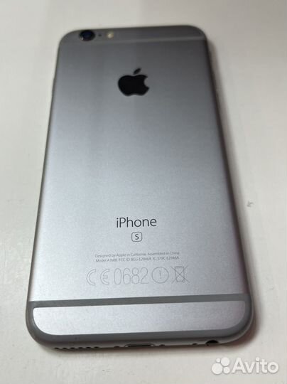 iPhone 6S, 64 ГБ