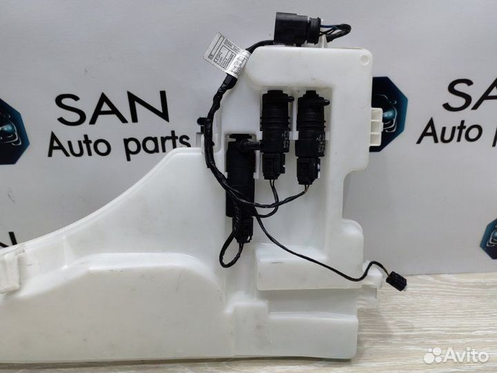 Бачок омывателя Bmw X5 Рест E70 рест N55B30 2012