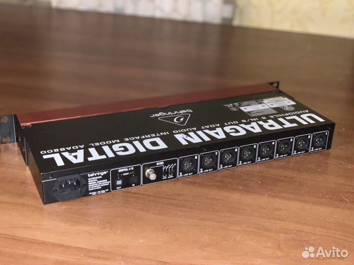 Behringer ADA 8200 Ultragain Digital
