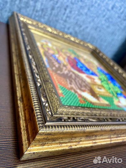 Икона из бисера Святая Троица