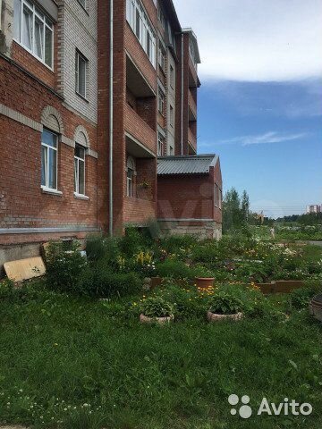 3-к. квартира, 61 м², 1/5 эт.