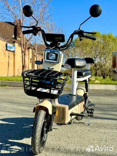 Электросамокат с сиденьем